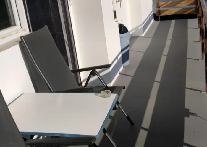 2 Avec Balcon Apartmán